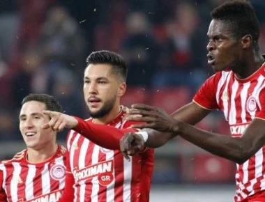 Ο Ολυμπιακός στο κυνήγι του ΠΑΟΚ - Κέρδισε με 2-1 τον Παναιτωλικό και πλησίασε στο -6